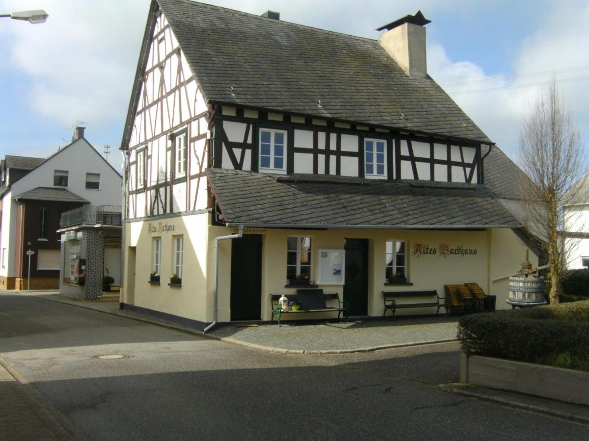 Ferienwohnung Adelheid Brachtendorf Morsdorf Exterior foto